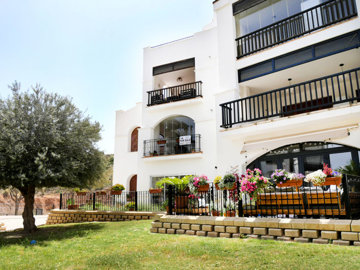 el-valle-ortosa-11-1a-aptoutside-01-scaled