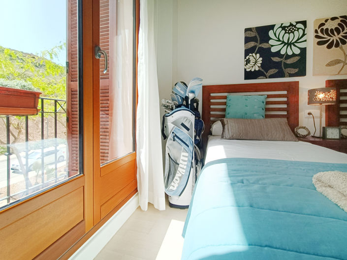 Image No.28-2 Bed Apartment for sale