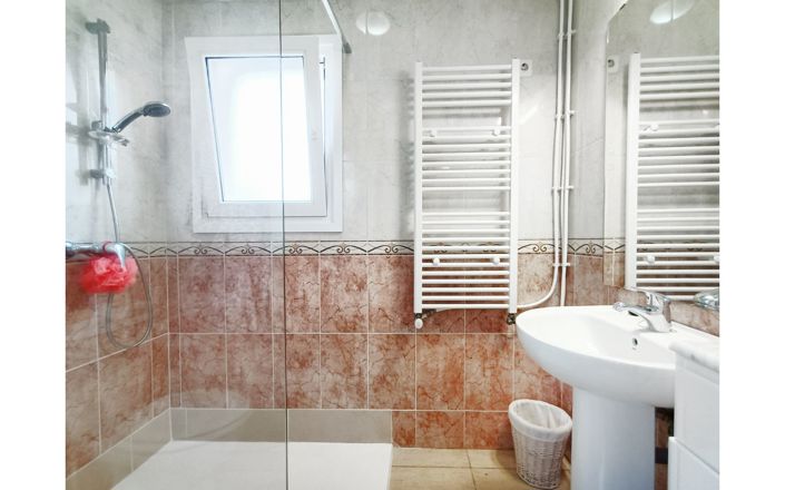 Image No.22-6 Bed Villa for sale