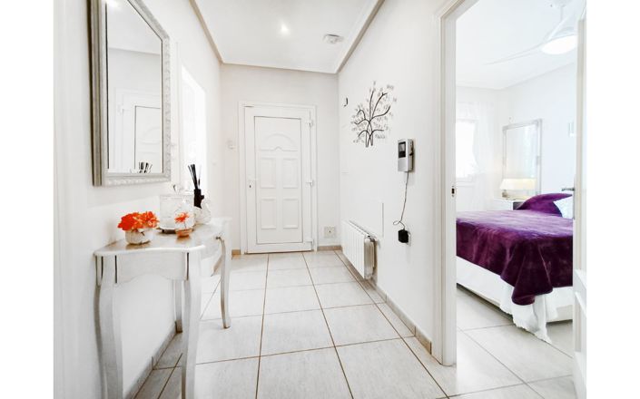 Image No.4-6 Bed Villa for sale