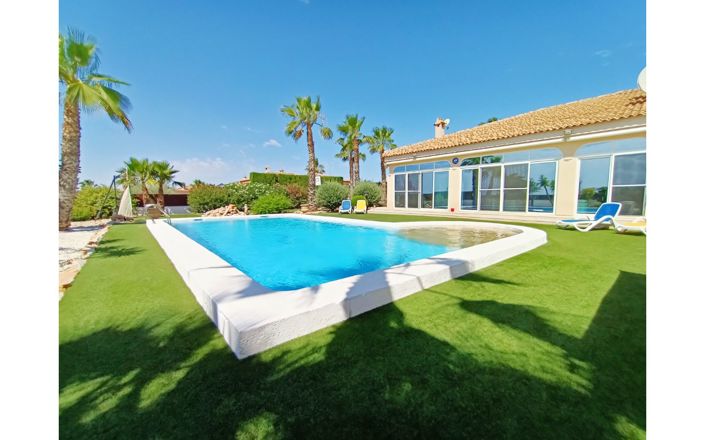 Image No.33-6 Bed Villa for sale