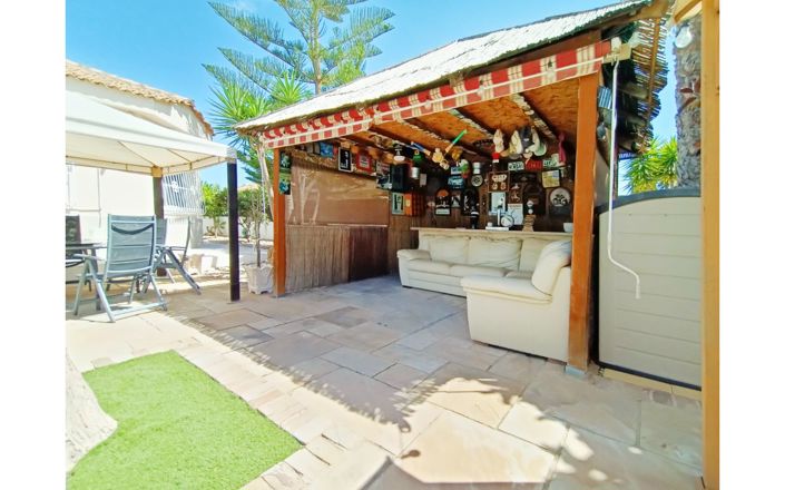 Image No.37-6 Bed Villa for sale