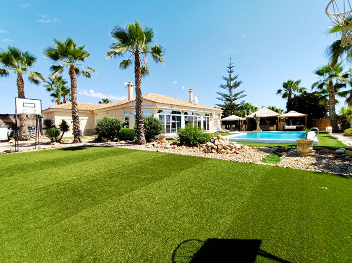 Image No.41-6 Bed Villa for sale