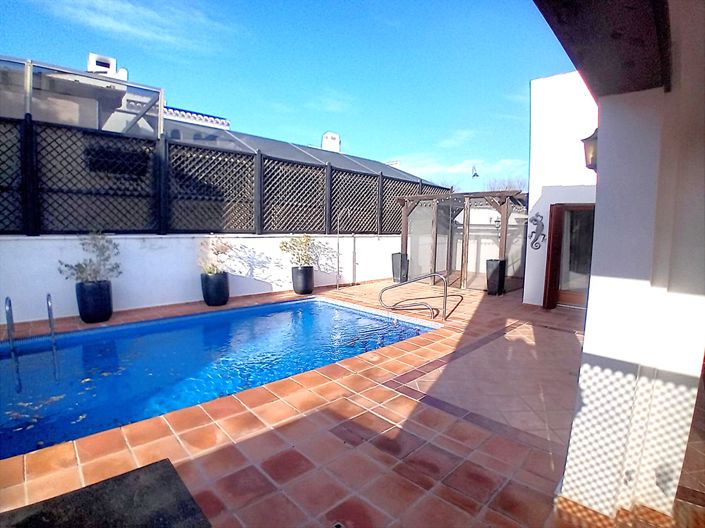 Image No.9-3 Bed Villa for sale