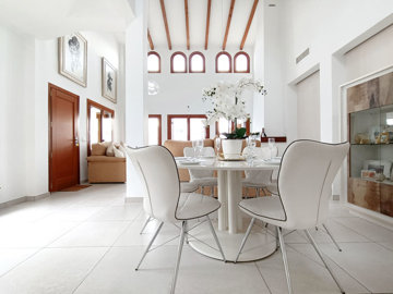 casacreativesunsurehubelvalleazabachevilladin