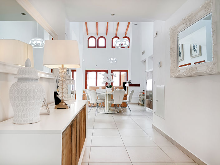 Image No.3-4 Bed Villa for sale