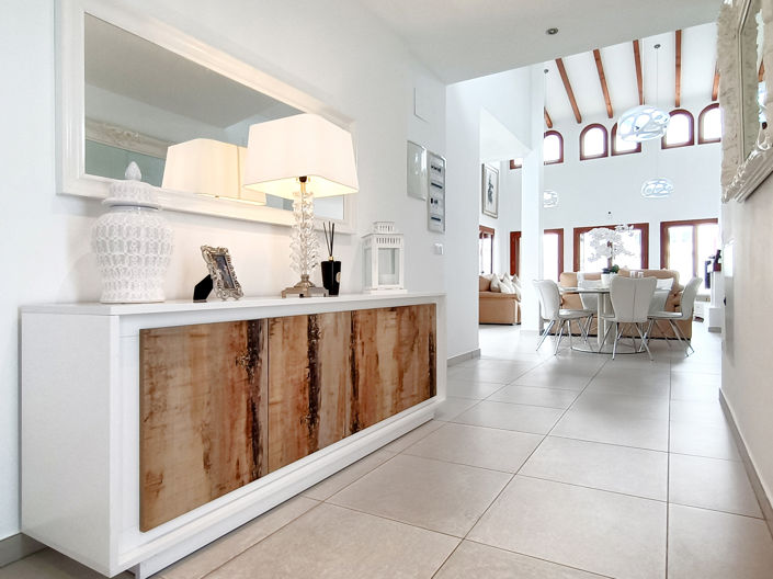 Image No.4-4 Bed Villa for sale