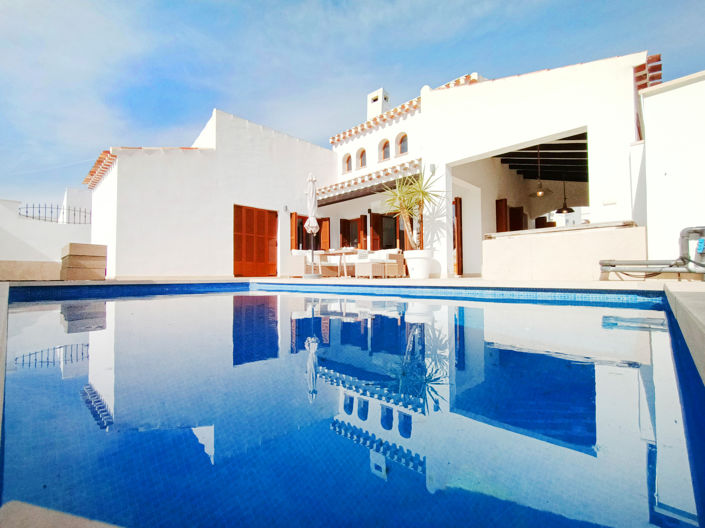 Image No.43-4 Bed Villa for sale