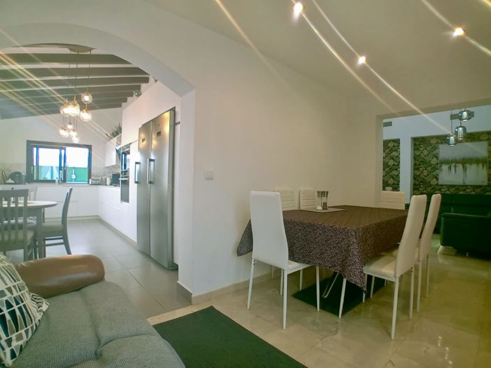 Image No.8-4 Bed Villa for sale