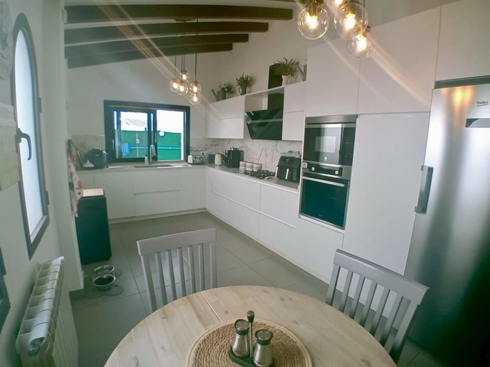 Image No.10-4 Bed Villa for sale