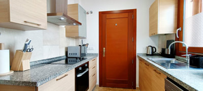 el-valle-galena-villa-kitchen-04-scaled