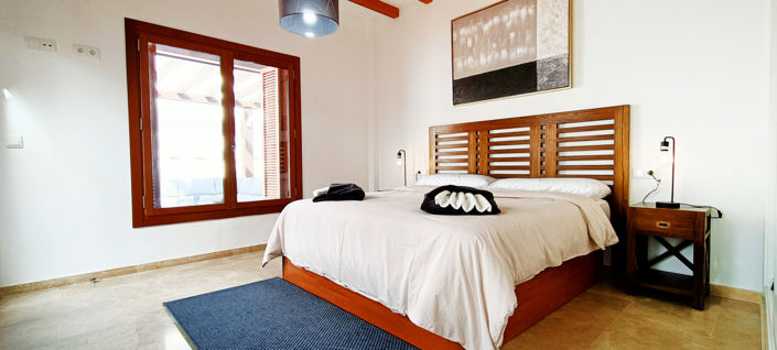 Image No.18-3 Bed Villa for sale