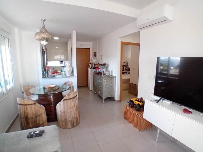 Image No.12-2 Bed Apartment for sale