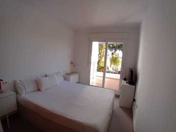 whatsapp-image-2025-12-15-at-163357-7