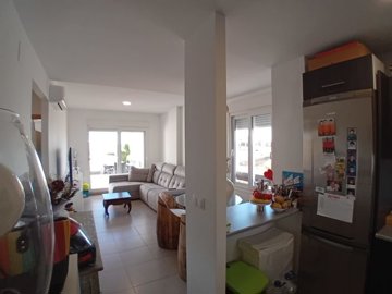 whatsapp-image-2025-12-15-at-163356-4