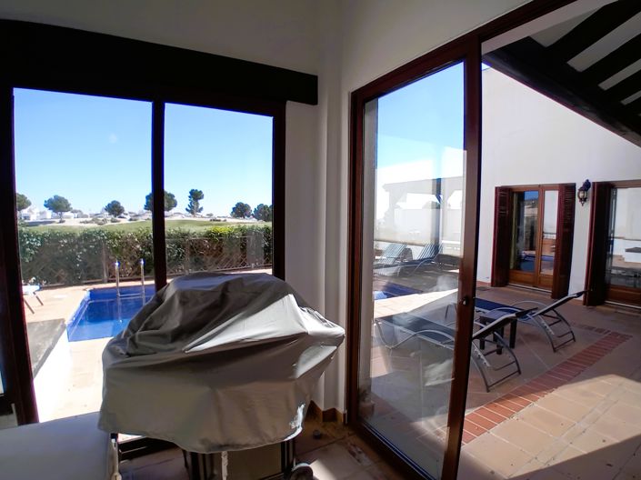 Image No.35-4 Bed Villa for sale