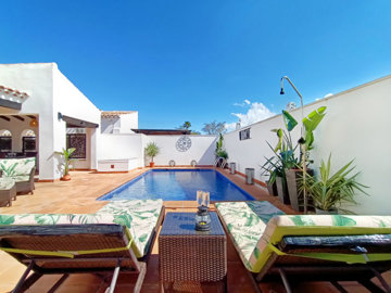 casacreativesunsurehubelvalle-blenda-villapoo