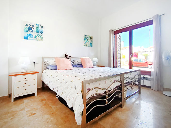 Image No.33-3 Bed Villa for sale