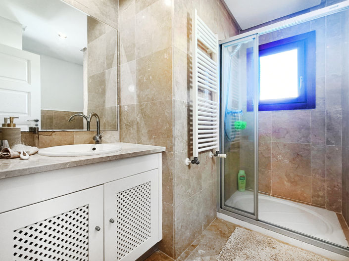 Image No.44-3 Bed Villa for sale