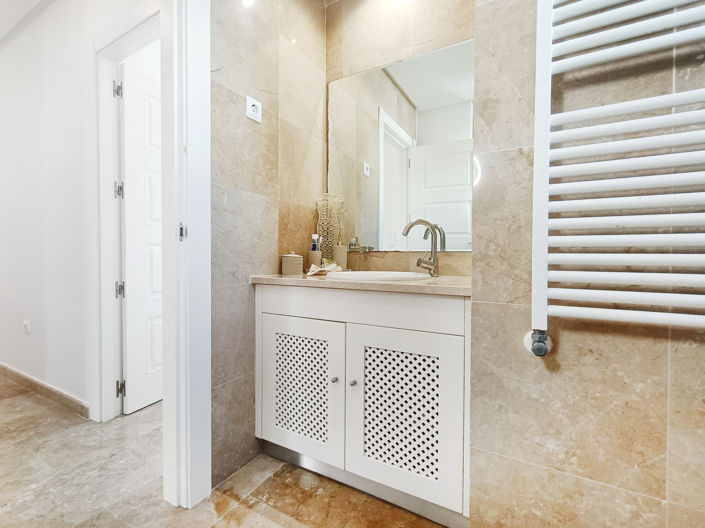 Image No.45-3 Bed Villa for sale