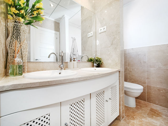 Image No.49-3 Bed Villa for sale