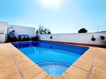 casacreativesunsurehubelvalle-ruby19-villapoo