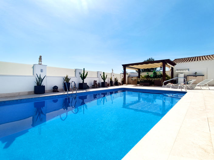Image No.25-4 Bed House/Villa for sale