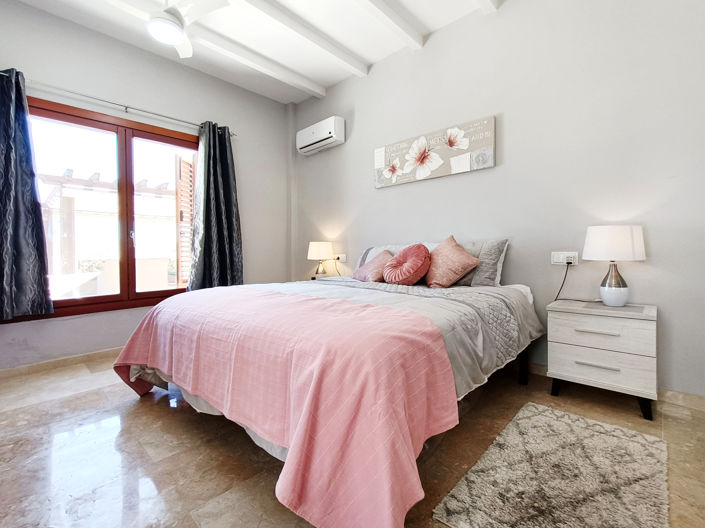 Image No.42-4 Bed House/Villa for sale