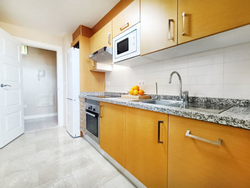 el-valle-diamante-36-apt-1b-kitchen-07-1-scal