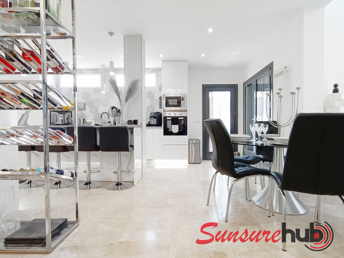 Image No.4-4 Bed Villa / Detached for sale