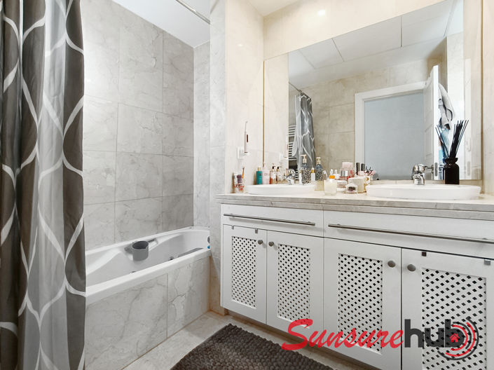Image No.40-4 Bed Villa / Detached for sale