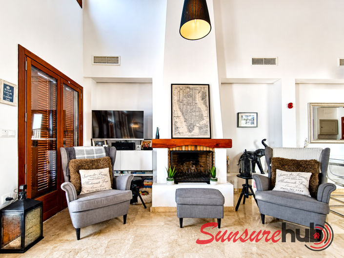 Image No.9-3 Bed Property for sale