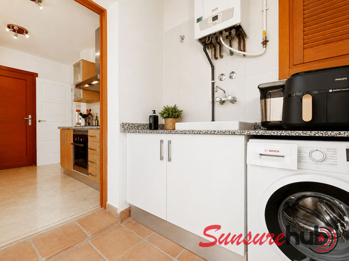 Image No.16-3 Bed Property for sale