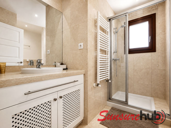 Image No.20-3 Bed Property for sale