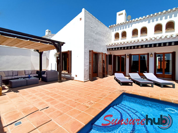 Image No.40-3 Bed Property for sale