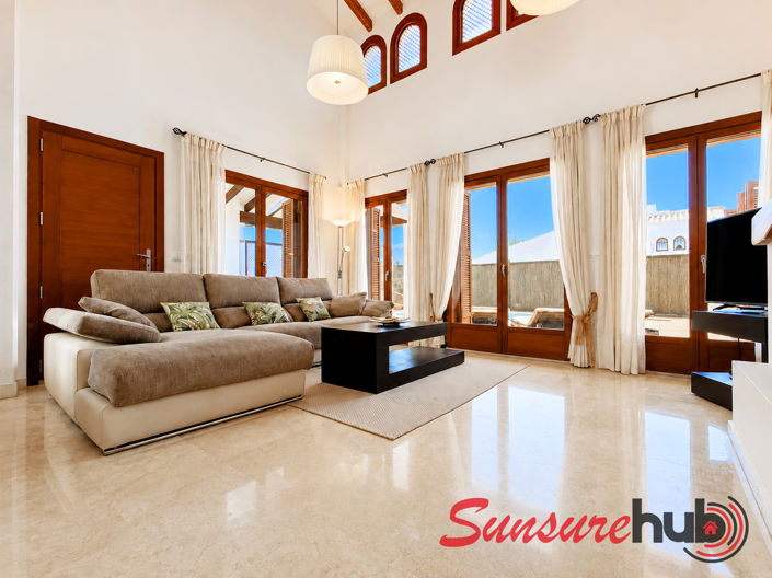 Image No.6-3 Bed Property for sale