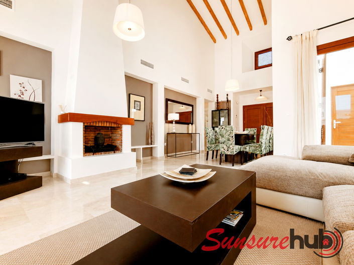 Image No.9-3 Bed Property for sale