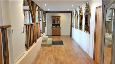 propertyimage1ee08uom5020230526021058