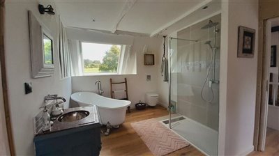 propertyimage1yr6hdjmbg20230921061154