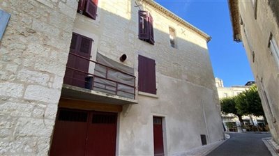 propertyimage1oxswdzkxu20231024061523