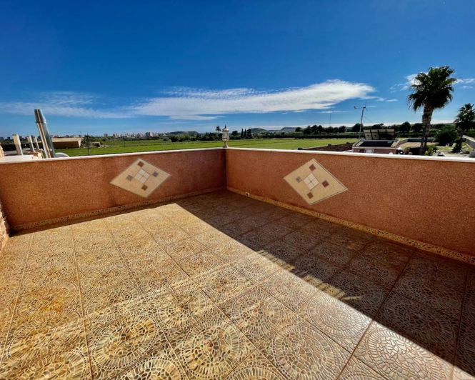 Image No.20-6 Bed Villa for sale