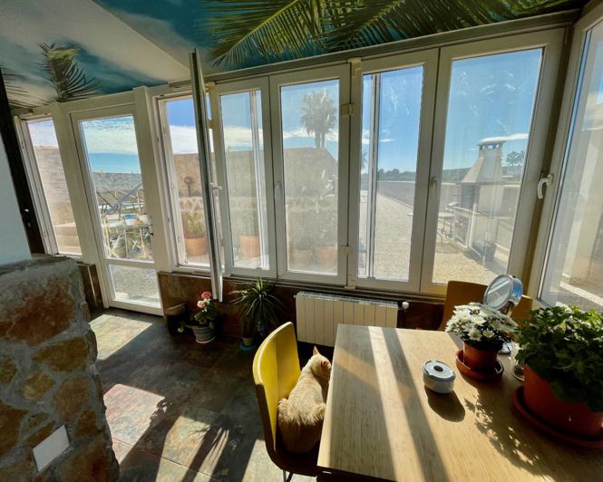 Image No.9-6 Bed Villa for sale