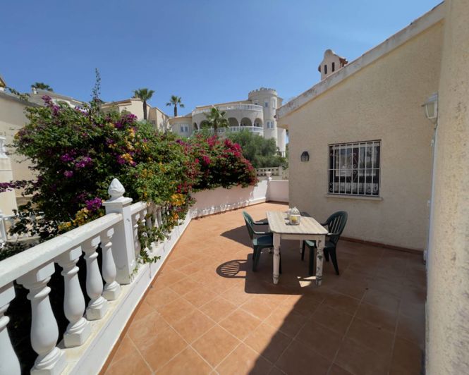 Image No.37-5 Bed Villa for sale