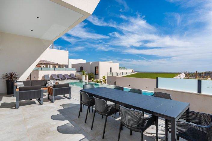 Image No.47-5 Bed Villa for sale