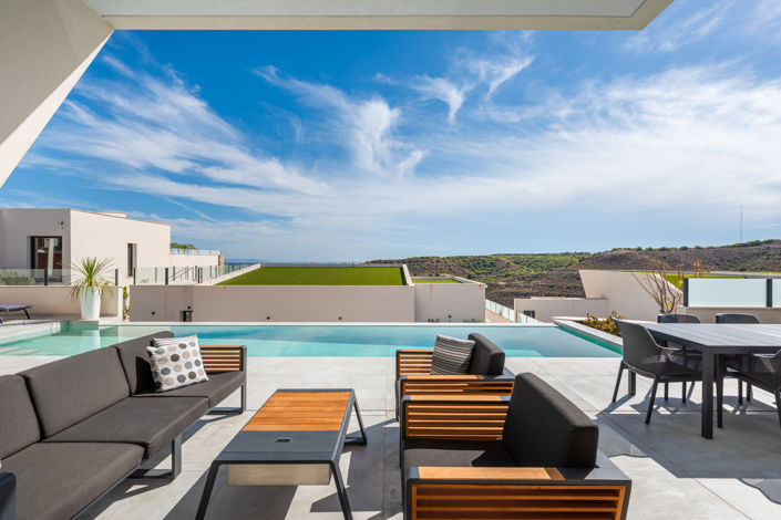 Image No.48-5 Bed Villa for sale