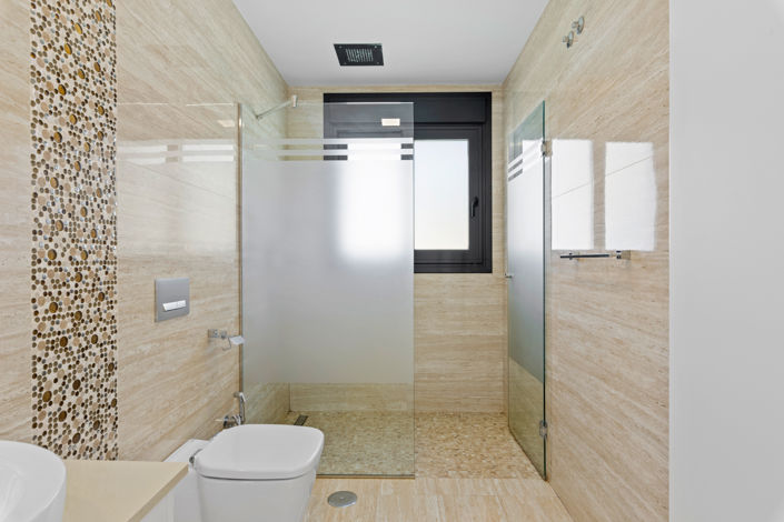 Image No.27-5 Bed Villa for sale