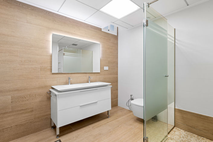 Image No.36-5 Bed Villa for sale