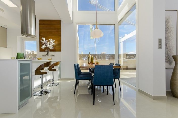 Image No.9-3 Bed Villa for sale