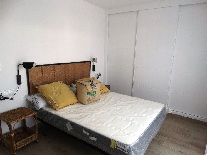 Image No.7-3 Bed Villa for sale