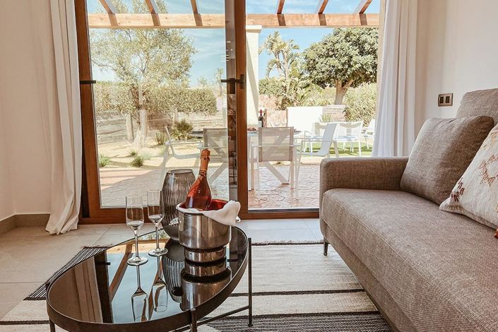 Image No.3-3 Bed Villa for sale